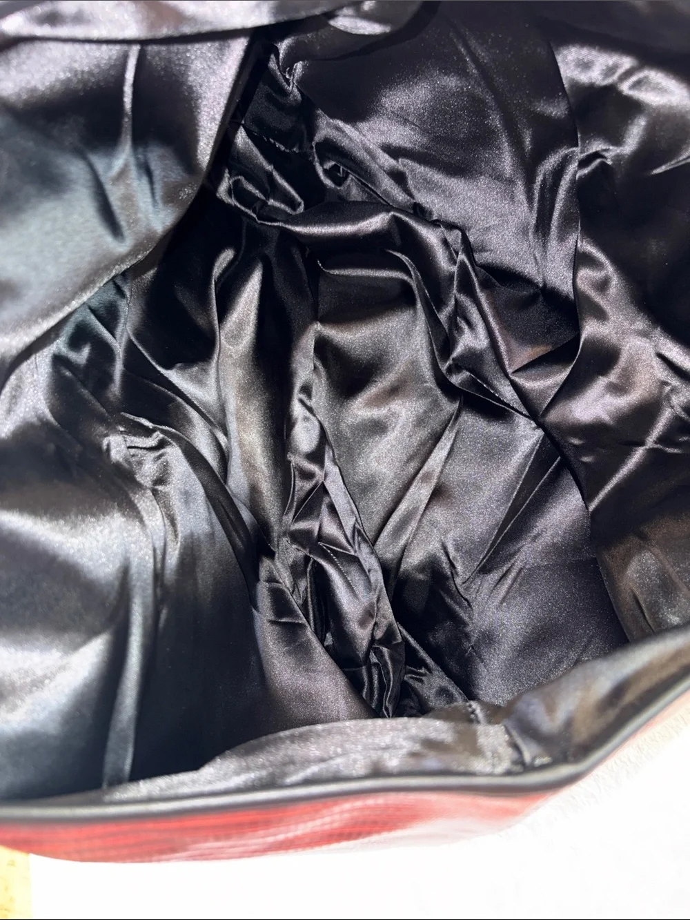 Large 18 inch Tote Bag. Excellent Condition